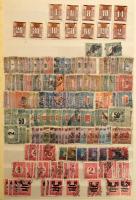 1920-1987 Kis magyar tétel, benne Hivatalos és portó bélyegek, többlet példányok, 6 lapos A4-es bera...