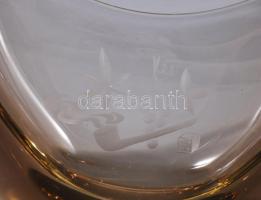 Cseh kristály váza, játék kocka és szőlő véséssel. Hibátlan. 17 cm