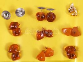 9 pár mandzsetta, részben borostyán