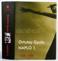 Ortutay Gyula: Napló 1. 1938-1954. Szerk. és a jegyzeteket írta: Markó László. Pécs,2009,Alexandra. Fekete-fehér fotókkal illusztrált. Kiadói kartonált papírkötés, kiadói papír védőborítóban.