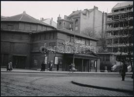 cca 1937 Budai Színkör épülete, 1 db modern nagyítás, jelzés nélkül, 15x21 cm