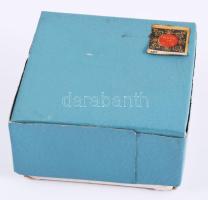 Orosz üveg fűszerkínáló, kanállal, dobozában, d: 8 cm