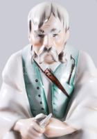 Zsolnay Szalonnázó paraszt. Terv.: Szomor János (1908-1980). Jelzett, kézzel festett, hibátlan, m: 3...