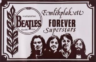 Halhatatlan Beatles Baráti Kör emlékplakett, fém tábla, kissé deformált, 12x18 cm