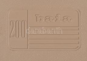 3 db 8 mm-es filmtekercs, műanyag tokban