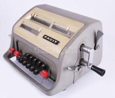 1954 Facit Calculating Machine, jelzett, jó állapotban, 30x15 cm