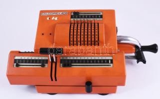cca 1970 Calcorex 403 magyar-jugoszláv gyártású mechanikus számológép, jó állapotban, 32x13 cm