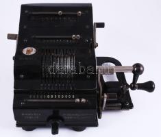 cca 1930 Brunsviga 13ZK mechanikus számológép, 23x22x14 cm /// cca. 1930 Brunsviga 13ZK mechanical calculator, 23×22×14 cm
