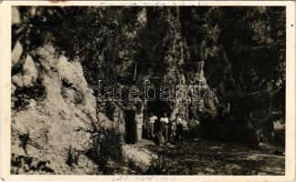 1942 Bálványosfürdő, Bálványosfüred, Baile Bálványos (Torja, Turia); Torjai büdös-barlang. Lénárd fényképész kiadása / cave (EK)
