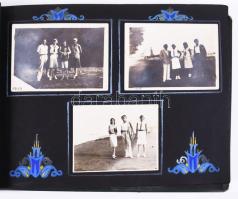 cca 1929-1934 Régi fotóalbum vegyes családi képekkel, összesen kb. 87 db beragasztott fotóval, harán...