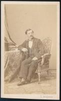 cca 1861 Férfiportré, keményhátú fotó Angerer bécsi műterméből, 10,5×6,5 cm