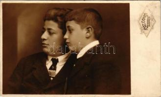1926 Budapest, Fleischer Pista és Miklós, portré. Rozgonyi felvétele / boys. photo (Rb)