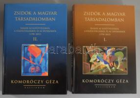 Komoróczy Géza: Zsidók a magyar társadalomban I-II. Írások az együttélésről, a feszültségekről és az értékekről. (1790-2012.) Hungaria Judaica, 25. Pozsony, 2015, Kalligram. Kiadói kartonált papírkötés, kiadói papír védőborítóban.