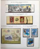 1990-2000 Gyűjtemény sorokkal, blokkokkal, előnyomott Schaubek albumban