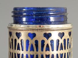 Angol királykék üveg kakaószóró, ezüstözött fém szerelékben, jelzett, m: 13 cm