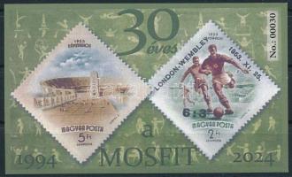 2024 30 éves a MOSFIT emlékív (csak a kiállítás helyszínén árusították) No.: 00030