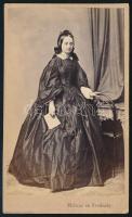 cca 1860 Hölgyportré, hátoldalon feliratozott fotó Molnár és Brodszky győri műterméből, 10,5×6,5 cm