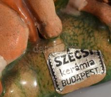 Szécsi Jolán: 3 darab hózentrógeres figura, jelzett, kopással, m: 11 cm