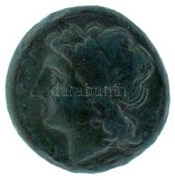 Ókori Görögország / Campania Kr.e. 275-250 / Neapolis / Didrachma Ag (5,26g) T:VF patina Ancient Greece / Campania 275-250 BC / Neapolis / Didrachm Ag "NEAPOLITHS" Head of nymph left / Man-headed bull standing right, head facing; above Nike flying right, crowing bull (5,26g) C:VF patina