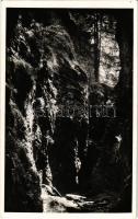 Borszék, Borsec; Medvebarlang. Heiter György udvari fényképész felvétele / Grota Ursilor / grotto, cave (EK)