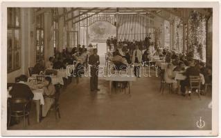 Félixfürdő, Baile Felix; Restaurantul Teras / Teras vendéglő, étterem, pincérek és vendégek / restaurant, guests and waiters. Fotofilm Cluj (fl)