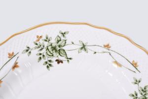 Hollóházi Erika mintás 6 személyes 24 részes étkészlet. Jelzett, teljes, hibátlan