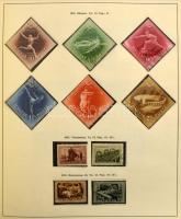 Magyar gyűjtemény 1945-1985 10 db előnyomott albumban