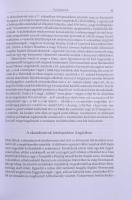 Bloch,Marc: A feudális társadalom. Ford.: Sujtó László. Bp., 2002, Osiris, 543 p. Egyetlen magyar ki...