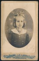 cca 1920 Kovács Júlia - kislány portréja, keményhátú fotó Bencze barcsi műterméből, 10,5×6,5 cm