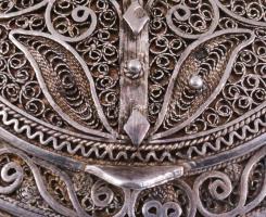 Filigrán ezüst (Ag) pudrié, d: 7 cm, bruttó 72g