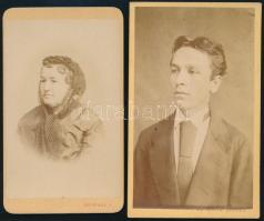 cca 1865-1900 Műtermi portrék, 2 db keményhátú fotó Skopall József é Kutenits György győri műterméből, 10,5×6,5 cm