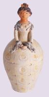 Kiss Roóz Ilona (1920-2010): Mázas kerámia szobor. Kézzel festett, jelzett, hibátlan m: 42 cm