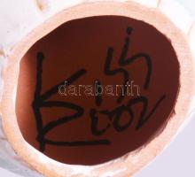 Kiss Roóz Ilona (1920-2010):Lány, virágcsokorral, Mázas kerámia szobor. Kézzel festett, jelzett, hib...