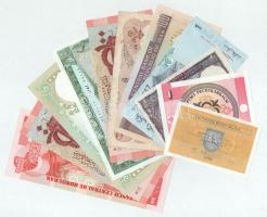 Vegyes, 11db-os külföldi bankjegytétel, benne Litvánia, Irán, Thaiföld, Malajzia, stb. T:UNC-F
Mixe...