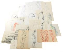 Olvashatatlan jelzéssel vagy jelzés nélkül: 30 db rajz, közte több női akt tanulmány. Klf. technikák, papír, klf, méretekben.