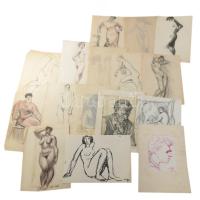 Radnai Panni (1904-): 16 db tanulmányrajz, közte több női akt. Klf. technikák, papír, mindegyik jelzett. Részben kissé foltos. 16x12 és 21x29 cm közötti méretekben.