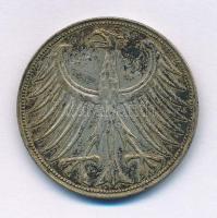 Német Szövetségi Köztársaság 1951J 5M Ag T:XF patina
FRG 1951J 5 Mark Ag C:XF patina
Krause KM#112