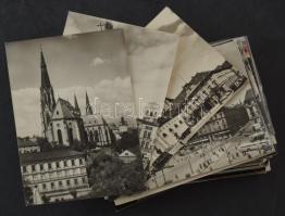 100 db MODERN vegyes város képeslap, közte RÉGIEK / 100 modern mixed town postcards with pre-1945 ones