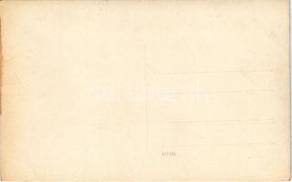 Temesvár, Timisoara; Piata Unirei / Losonczy tér a Székesegyházzal / square, cathedral. photo