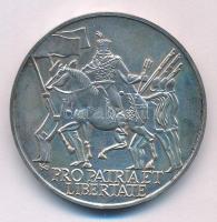 1976. 200Ft Ag "II. Rákóczi Ferenc" kapszulában T:BU patina
Adamo EM48