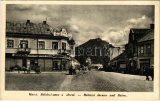 1941 Huszt, Chust, Khust; Rákóczi utca a várral, Berkovits és Rosenfeld, Fixler Benő üzlete / street view, shops, castle (EK)