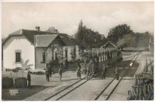 1929 Szeged, Királyhalmi várostanyai vasútállomás, gőzmozdony, vonat. Weinstock E. 225. Szeged Városi Nyomda + KIRÁLYHALOM POSTAI ÜGYN."