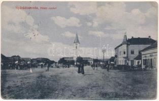 1930 Nyárádszereda, Miercurea Nirajului; Fő tér, piac, templom. Csergőffy József kiadása / main square, market, church (kopott sarkak / worn corners)