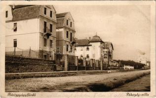 Hévíz-gyógyfürdő, Pákozdy villa, nyaralók (Rb)