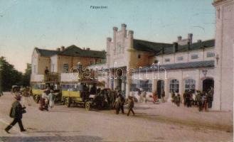 Arad railway station with autobuses (EB)