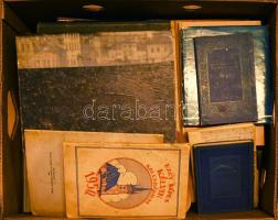 Nagy ládányi könyv: vallástörténet, történelem, néprajz jó darabokkal.