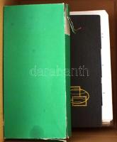 Csehszlovákia képes és portó bélyegek 2 berakóban, régi bélyegek, kivágások, bündlik stb kia cipős dobozban. Érdekes anyag!