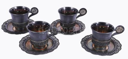 4 darab ezüstözött pohár alátéttel, jelzett, d: 2,5 cm