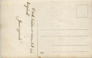 A 13. h. gyalogezred tartalékos tiszti iskola növendékei, laktanya / military training school, barra...