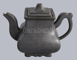 Kínai szürkemázas porcelán teás készlet 4 pohárral, jó állapotban, m: 13 cm